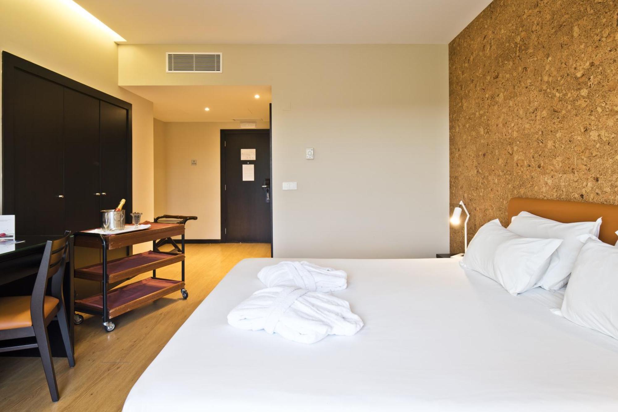 Lam Hotel Estarreja Extérieur photo