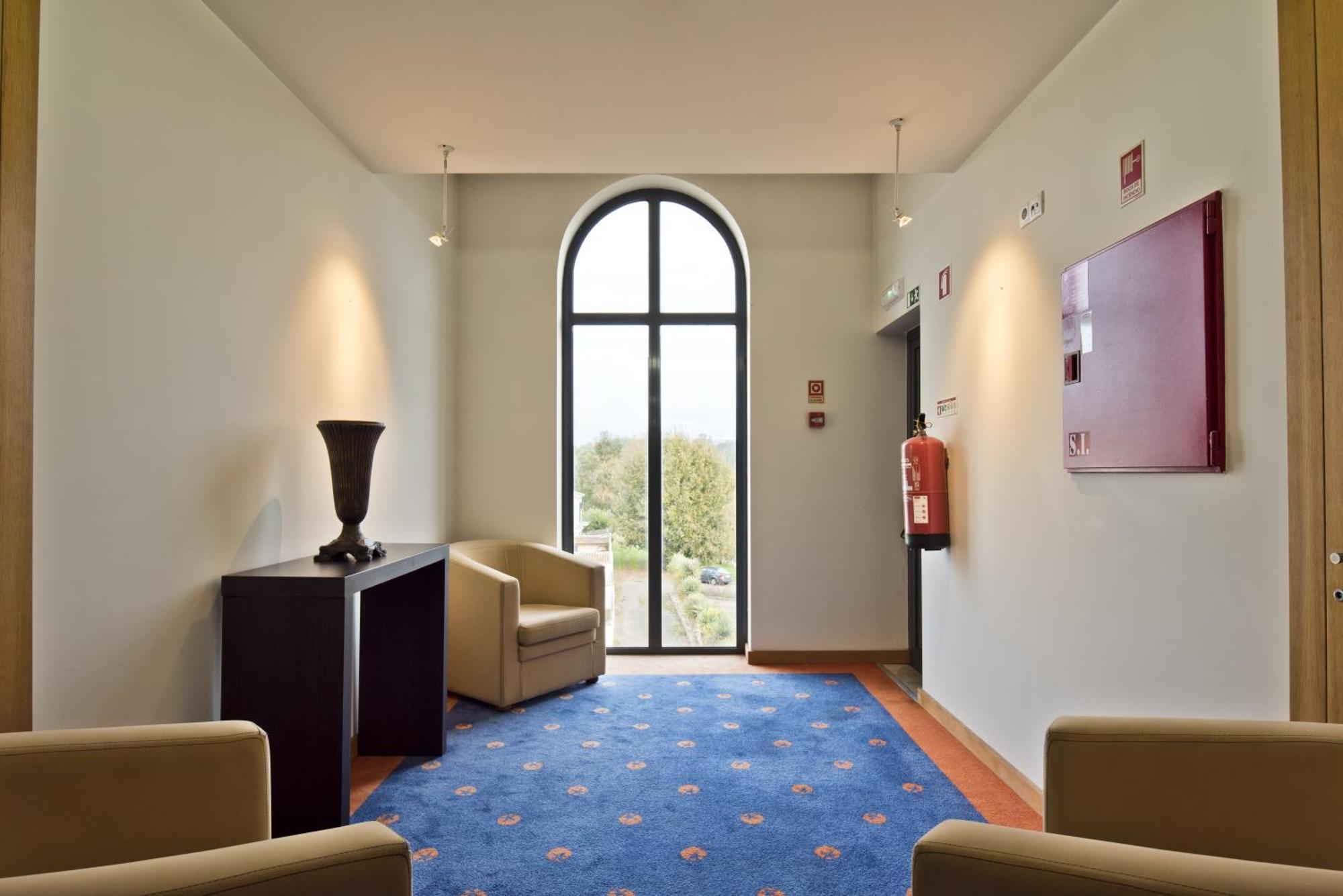 Lam Hotel Estarreja Extérieur photo